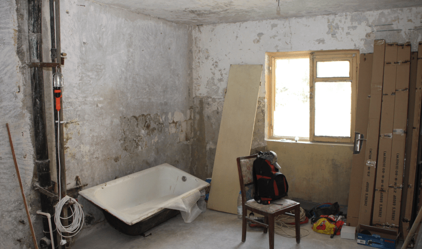 BATHROOM DEMOLITION